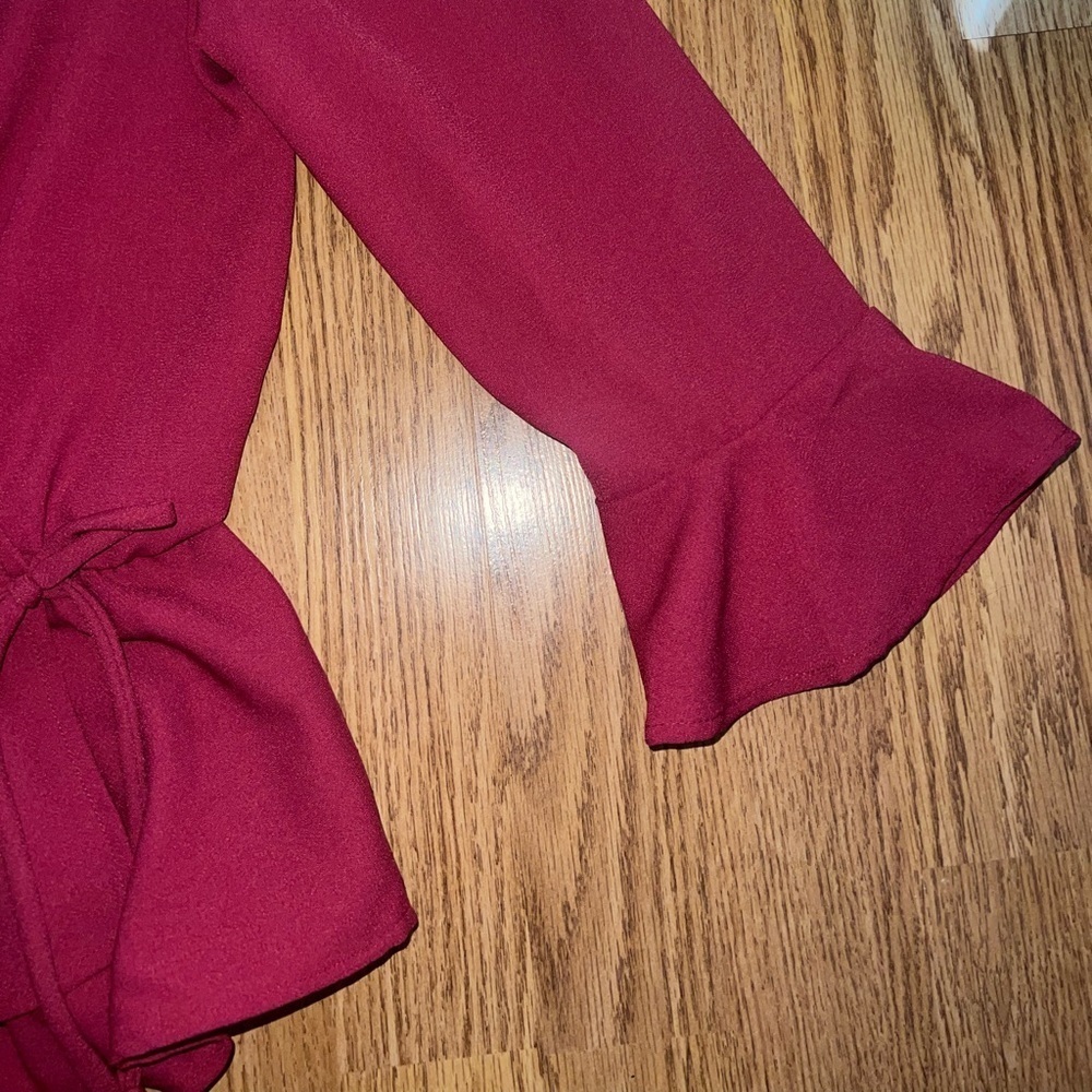 Shirt - Picture 3 of 6